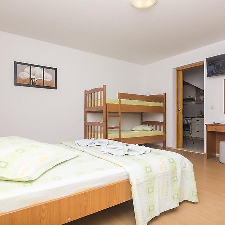 Apartments With A Parking Space Brela, Makarska - 11687 Cameră foto