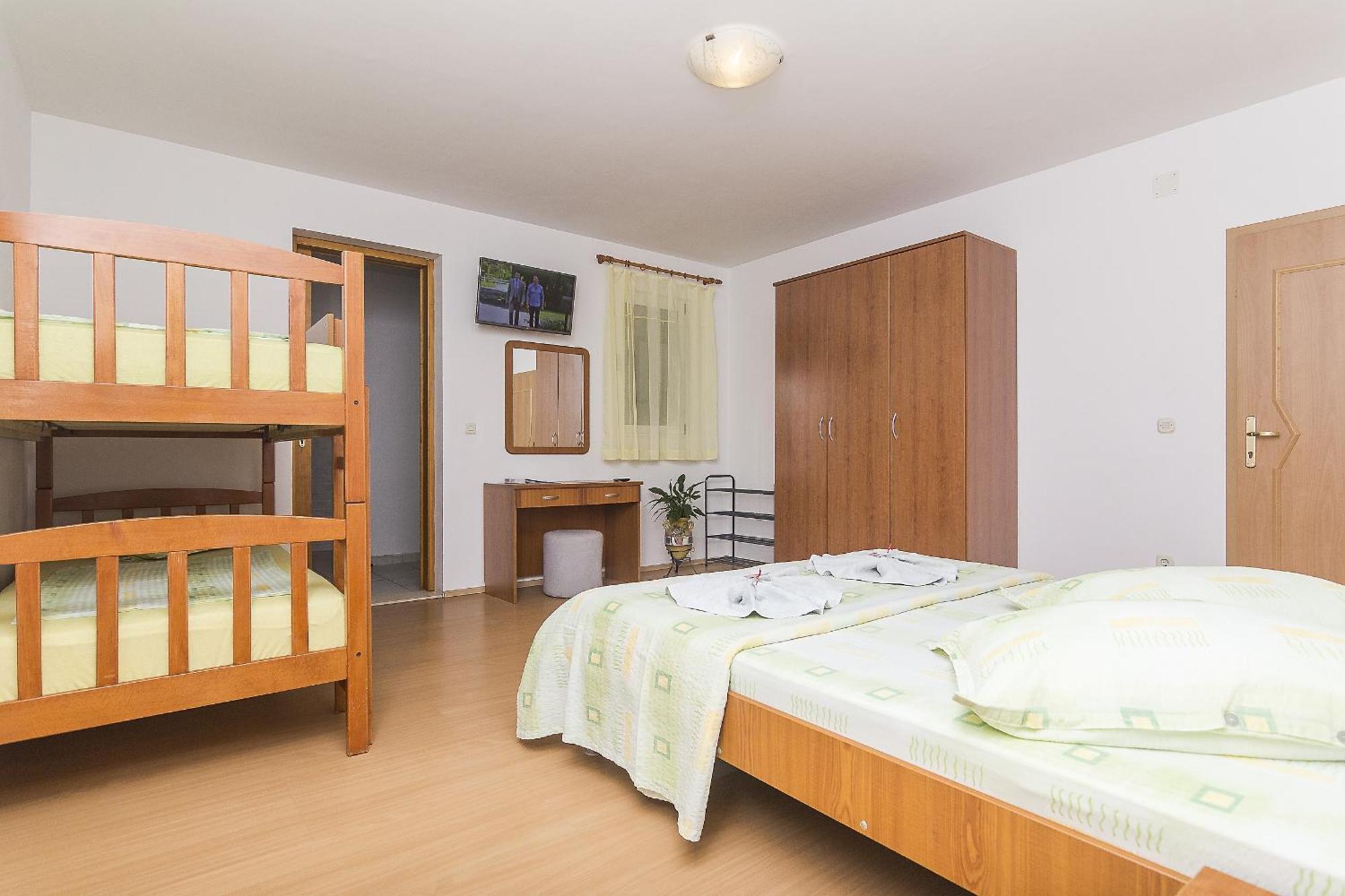 Apartments With A Parking Space Brela, Makarska - 11687 Cameră foto
